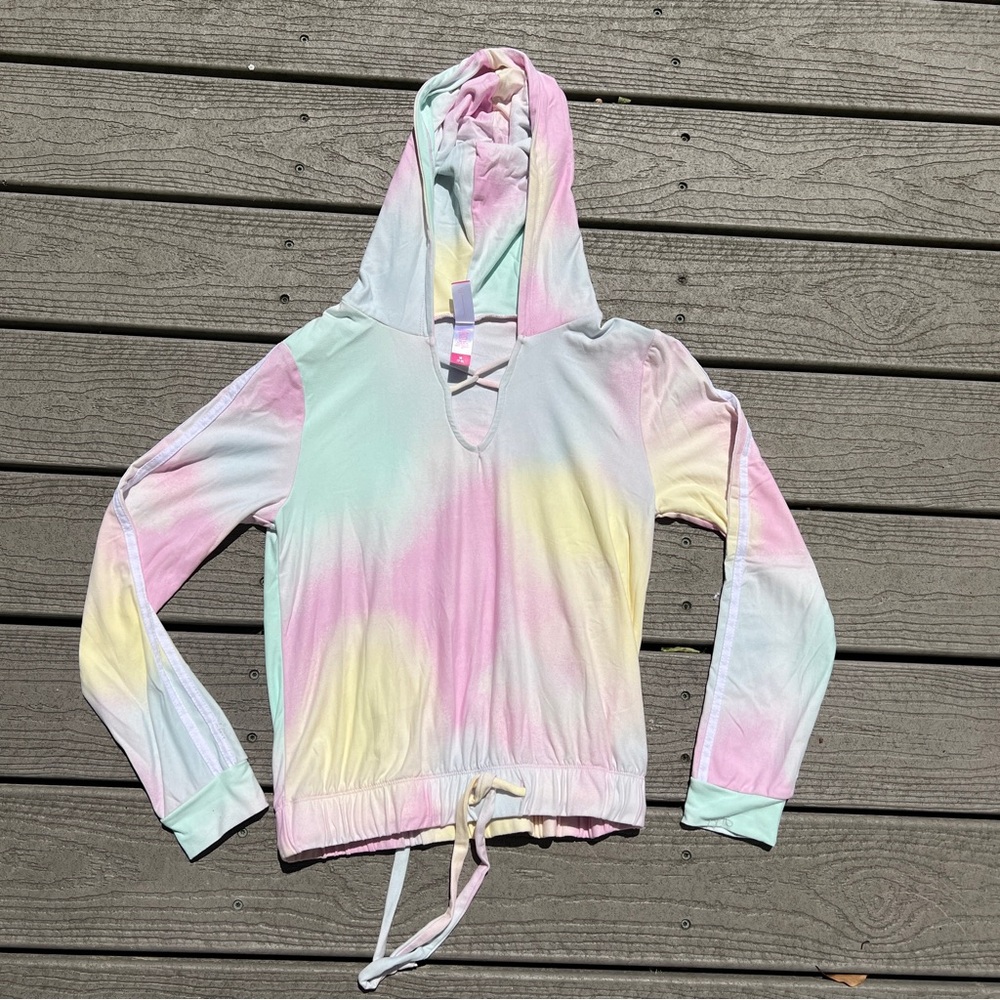 No Boundaries: Pastel Hoodie. Size Medium.
